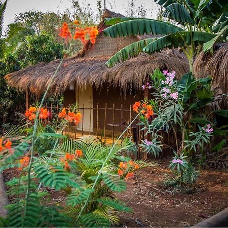 Hotel Banyan Tree Yoga Mandrem Exterior foto