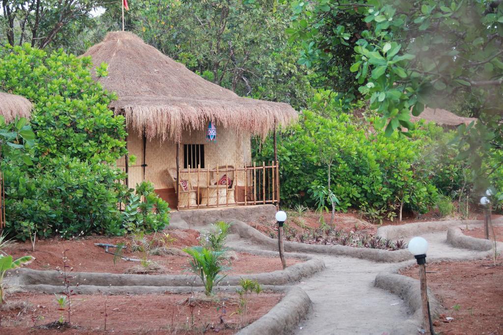 Hotel Banyan Tree Yoga Mandrem Exterior foto